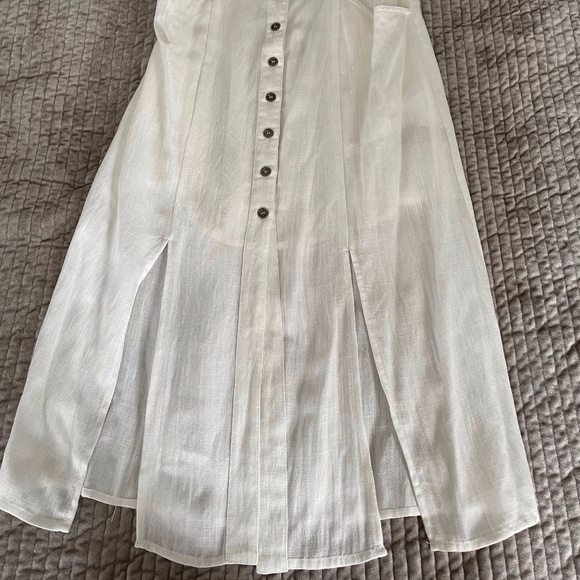 Aakaa Strapless button down dress - Picture 7 of 8